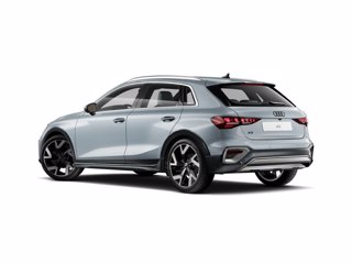 AUDI A3 allstreet 40 TFSI e S tronic Identity Contrast 2