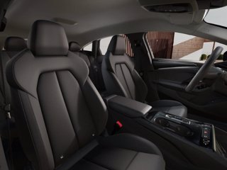 AUDI A6 e-tron SPB Business Advanced 6