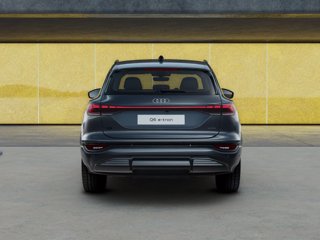 AUDI Q6 e-tron quattro S line edition 3