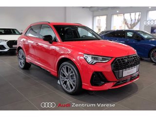 AUDI Q3 35 2.0 tdi identity black s-tronic