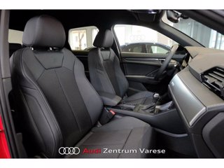 AUDI Q3 35 2.0 tdi identity black s-tronic 5