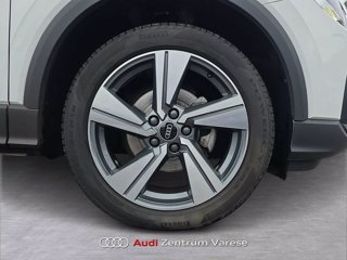 AUDI Q2 30 2.0 tdi admired s-tronic 2