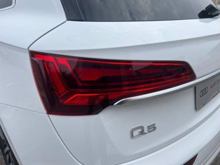 AUDI Q5 35 2.0 tdi mhev 12v s line plus s-tronic 4