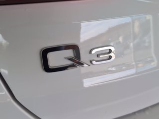 AUDI Q3 35 1.5 tfsi mhev s-tronic 5