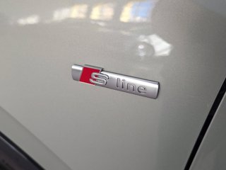 AUDI Q2 35 1.5 tfsi s line edition s-tronic 5