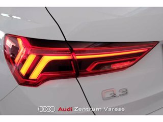 AUDI Q3 45 1.4 tfsi e s line edition s-tronic 4