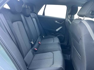 AUDI Q2 35 2.0 tdi identity black s-tronic 7