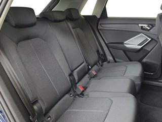 AUDI Q3 40 2.0 tfsi business advanced quattro s-tronic 7
