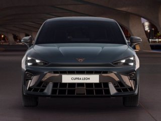 CUPRA Leon 1.5 e-Hybrid 204 CV DSG 4