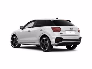 AUDI Q2 35 TFSI S tronic Identity Black 2